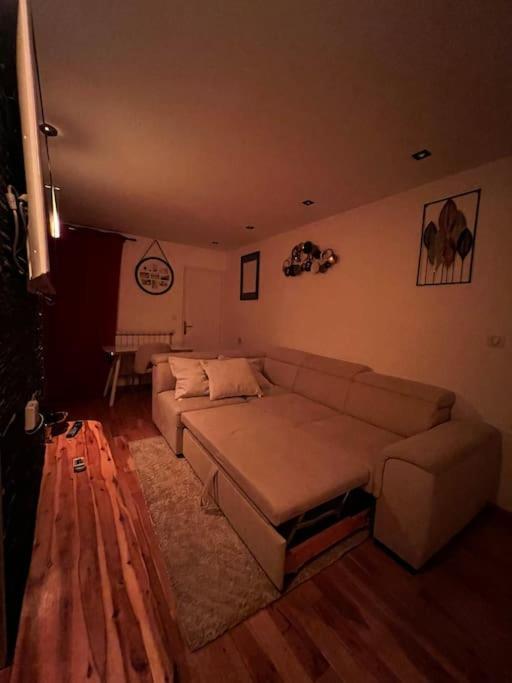 Appartement Convivial Pour Sejourner Le Kremlin-Bicetre Exterior photo