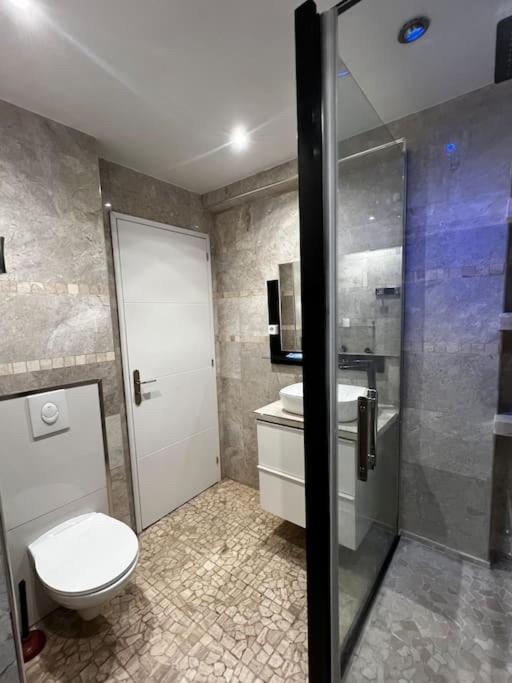 Appartement Convivial Pour Sejourner Le Kremlin-Bicetre Exterior photo