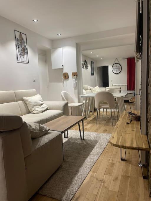 Appartement Convivial Pour Sejourner Le Kremlin-Bicetre Exterior photo